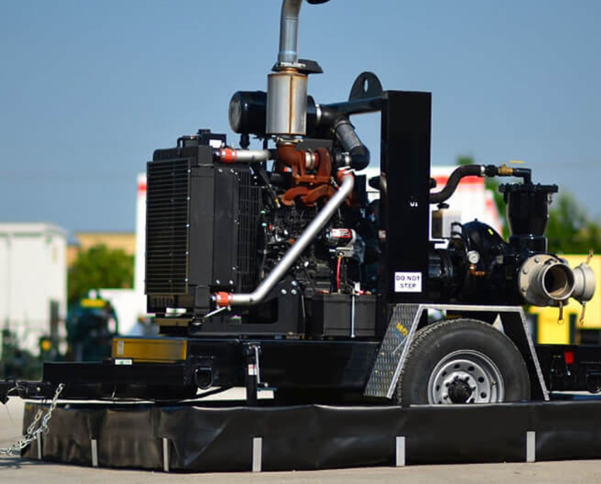 1 ft. L-Bracket Spill Containment Berm